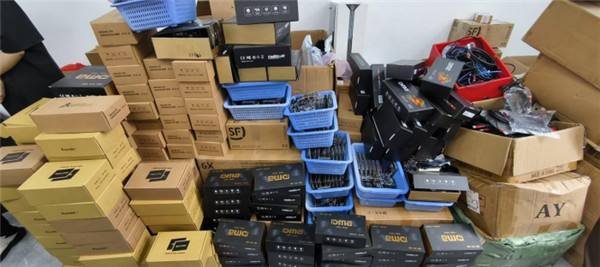 PUBG严厉打击游戏外挂，帮助多地警方开展线下抓捕！刚刚式公布专项快讯表单