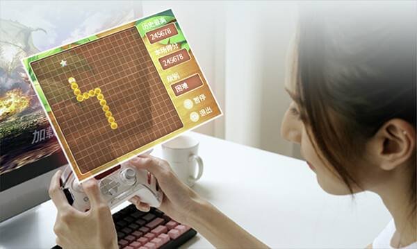 北通鲲鹏50第二代大屏智控游戏手柄曝光 所有部部网限量上线